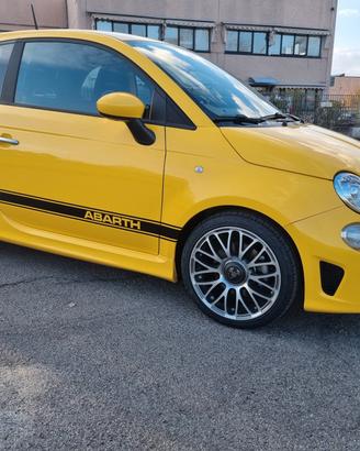 500 Abarth modello 595 145 CV  del 2017