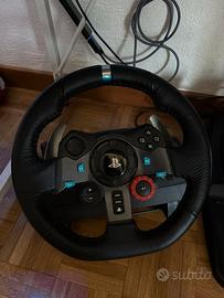Logitech g29 volante + pedaliera PS5 PS4 e PC