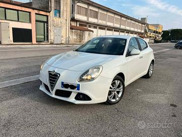 Alfa Romeo Giulietta anno 2013 CC 1.6 diesel 