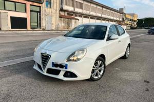Alfa Romeo Giulietta anno 2013 CC 1.6 diesel 