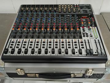 Mixer Behringer Xenyx X 2222 USB