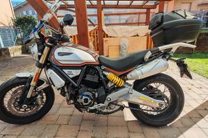 DUCATI  1100 SCRAMBLER