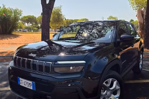 Jeep Avenger Ibrida