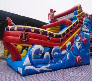 Scivolo gonfiabile per bambini - gioco