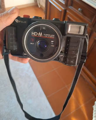 fotocamera fuji a rullino da testare