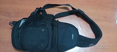 AmazonBasics - Borsa zaino monospalla fotocamera