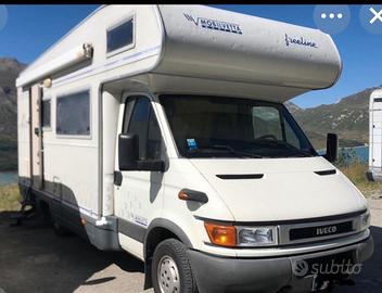 MOBILVETTA ARCOBALENO 7 POSTI DAILY 2.8 TD ANNO 20