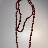 Collana a perle rosse