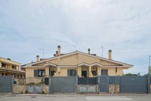 Villa di 126 m² con 5 locali a Fiumicino