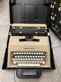 Macchina da scrivere lettera 35