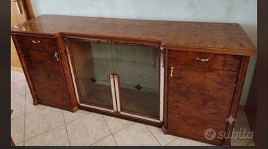 Credenza