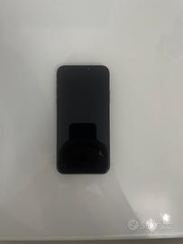 Iphone XS nero con cover