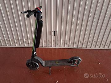Monopattino elettrico 