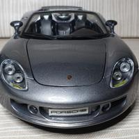 Porsche Carrera GT scala 1:18