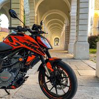 Ktm duke 125
