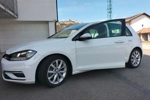 VOLKSWAGEN GOLF 1.6 TDI 115