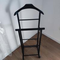 Servo muto con rotelle