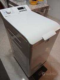 Lavatrice Electrolux 6 kg carica dall'alto