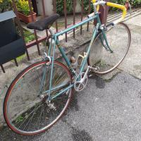 bicicletta da corsa Colnago sport 