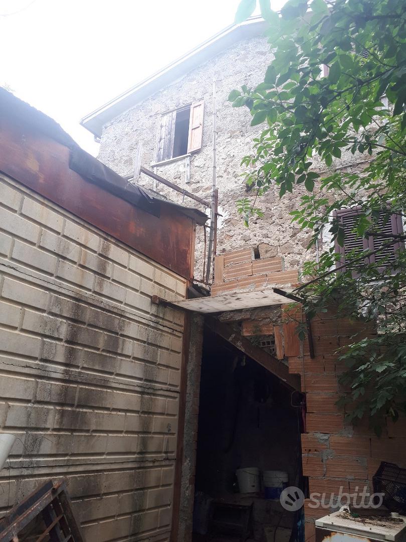 Terreno agricolo con casa di campagna - Vista 3