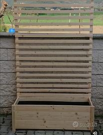 Fioriere con grigliato , su misura 