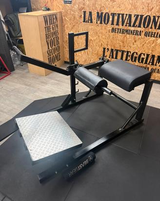 Hip thrust Machine