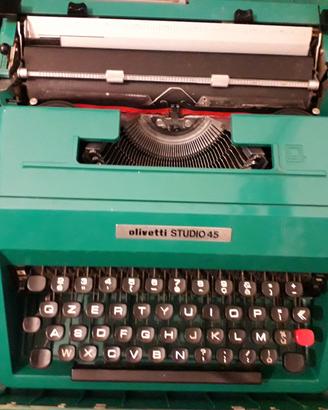 Macchina da scrivere olivetti studio 45