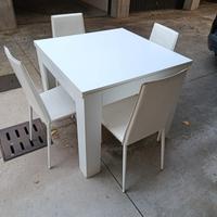 Tavolo con sedie Calligaris