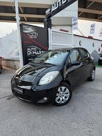 Toyota Yaris 1.0 5 porte