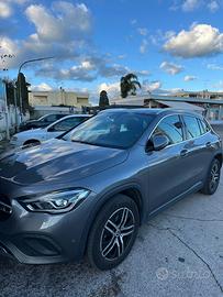 MB GLA 200d 150 cv