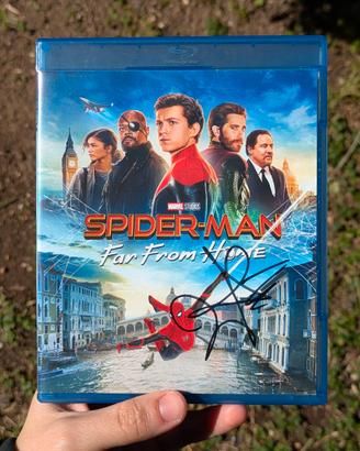 Spiderman Far From Home autografato da Zendaya