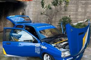 Renault clio williams 2.0 16 