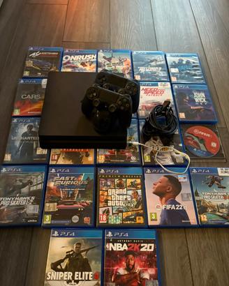 PS4 con Due DualShock 4