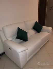 Divano bianco pelle 3 posti