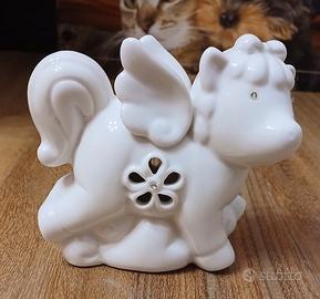 Salvadanaio porcellana