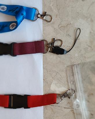 Lotto 3 laccetti lanyard porta badge