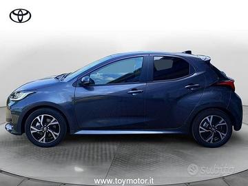 Toyota Yaris 4nd serie 1.5 Hybrid 5 porte Trend