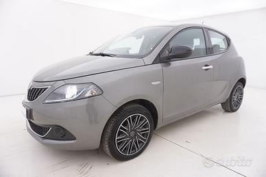 Lancia Ypsilon Hybrid Gold BR784150 1.0 Mild Hybri