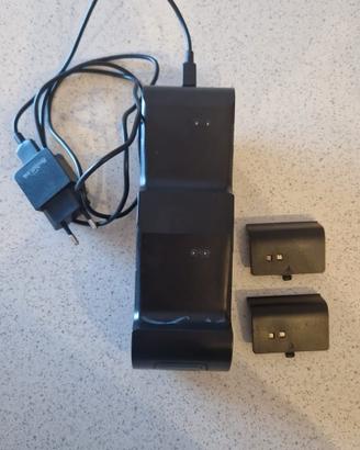 Caricabatterie doppio per controller Xbox + 2 batt