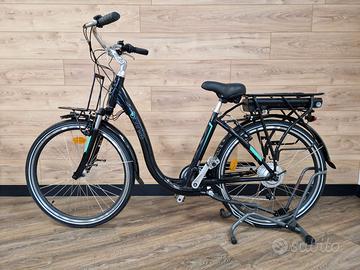 Bici elettrica da città BRINKE Venice €49 al mese