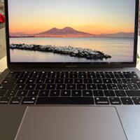 MacBook Pro 13” - 2017
