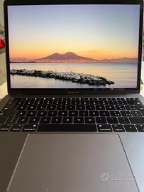 MacBook Pro 13” - 2017