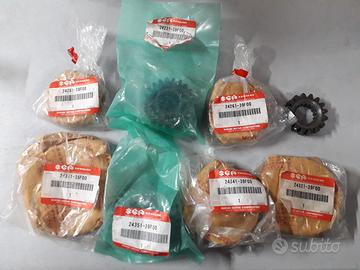 Ingranaggi cambio SUZUKI GSXR 600 750 GSR 600 750