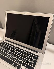 MacBook Air 13”