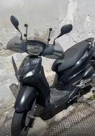 Scooter tweet 150