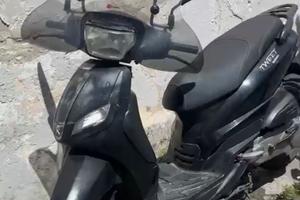 Scooter tweet 150