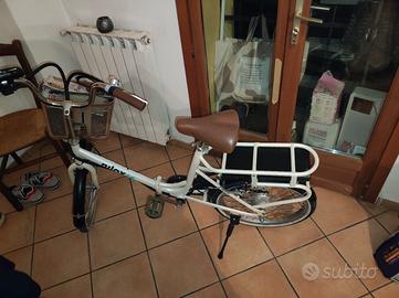 Bici elettrica (Graziella) praticamente nuov