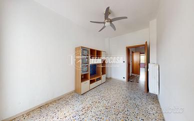 2 LOCALI! LIBERO SUBITO!