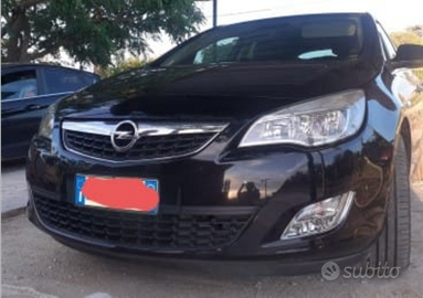 Opel astra 2010