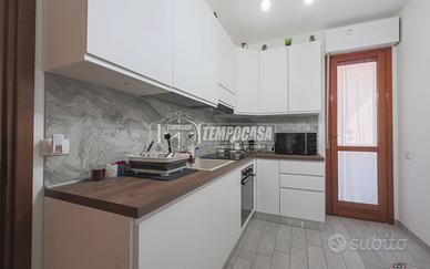 QUADRILOCALE RISTRUTTURATO IN ZONA ESSELUNGA